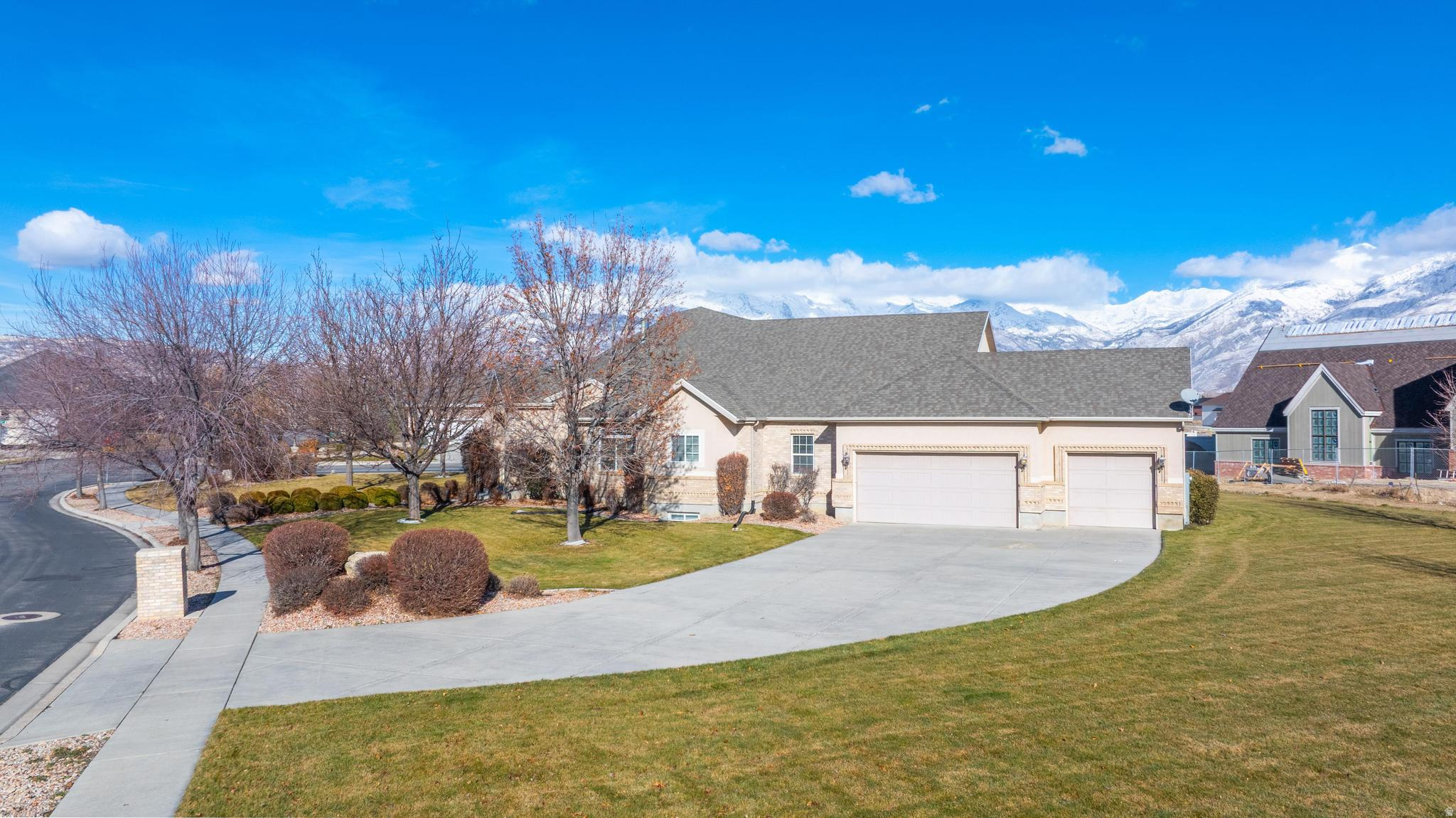 MADISON MEADOWS - Residential