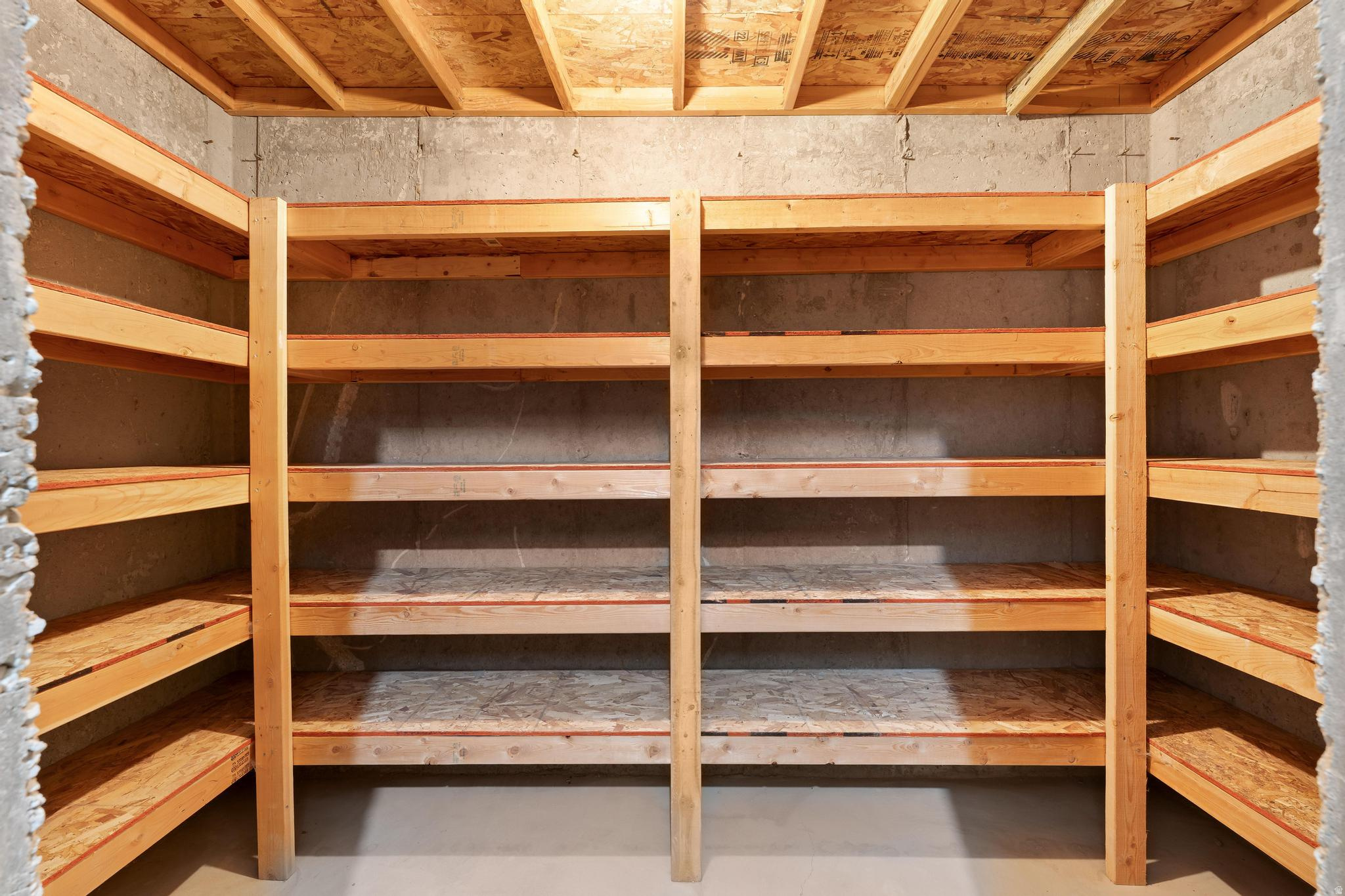 MADISON MEADOWS - Residential