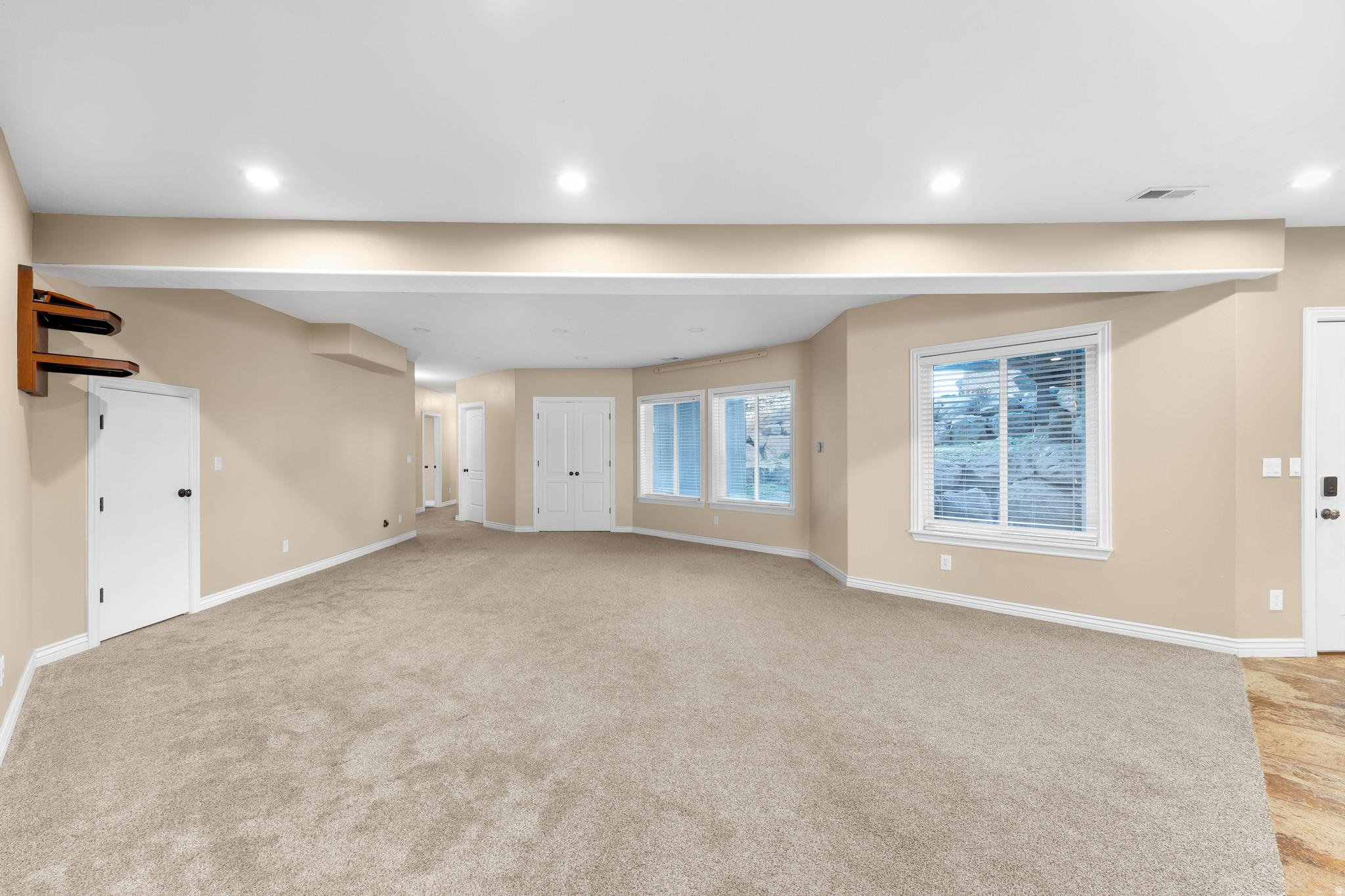 MADISON MEADOWS - Residential