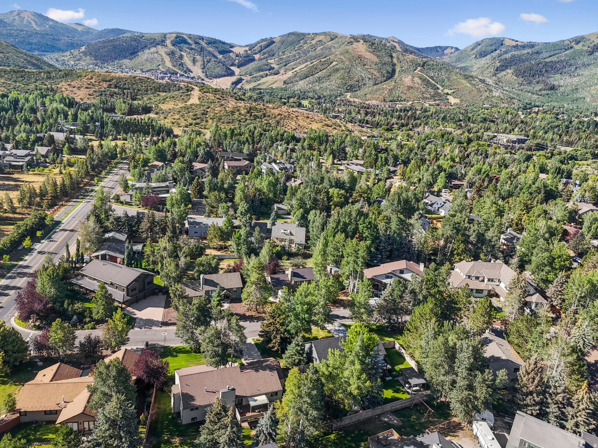 PARK MEADOWS SUBDIVI - Residential Lease