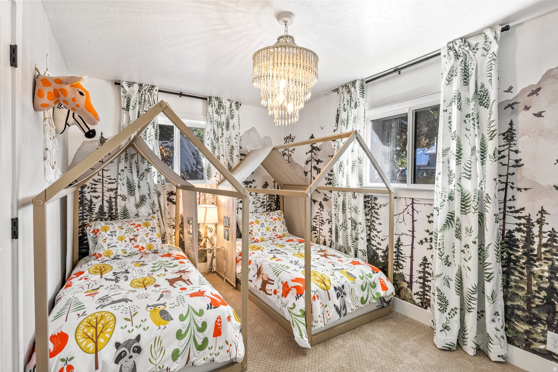 PARK MEADOWS SUBDIVI - Residential Lease