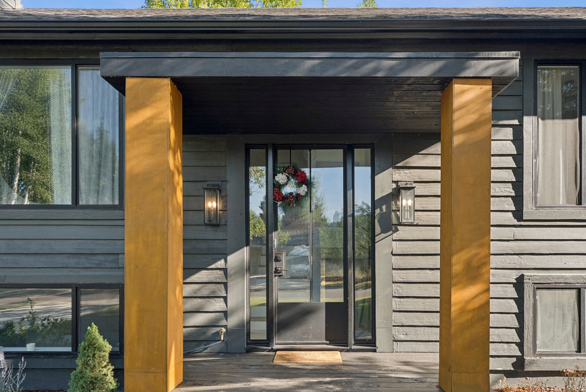 PARK MEADOWS SUBDIVI - Residential Lease