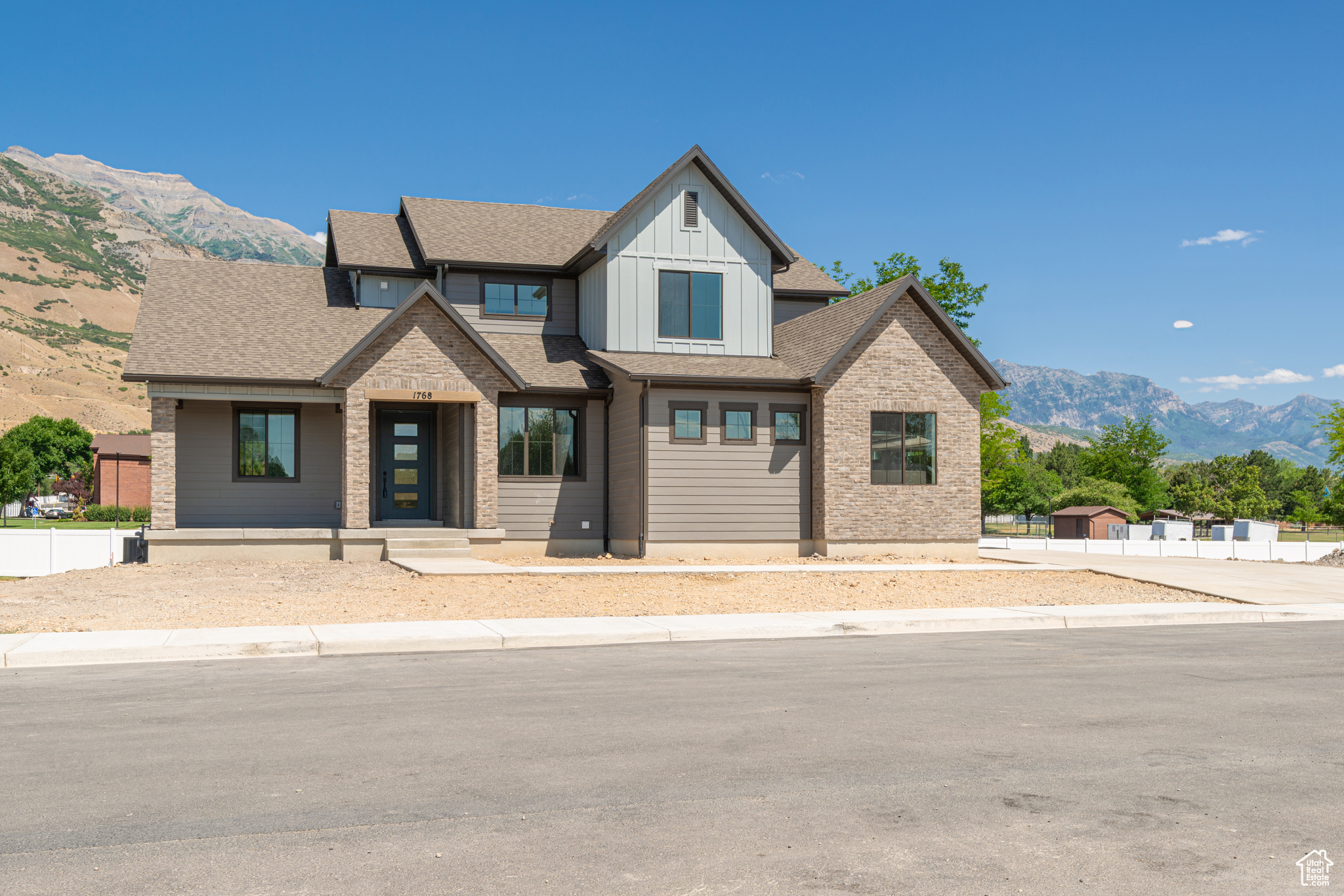Pleasant Grove, Utah 84062, United States, 6 Bedrooms Bedrooms, ,5 BathroomsBathrooms,Residential,Active,128978