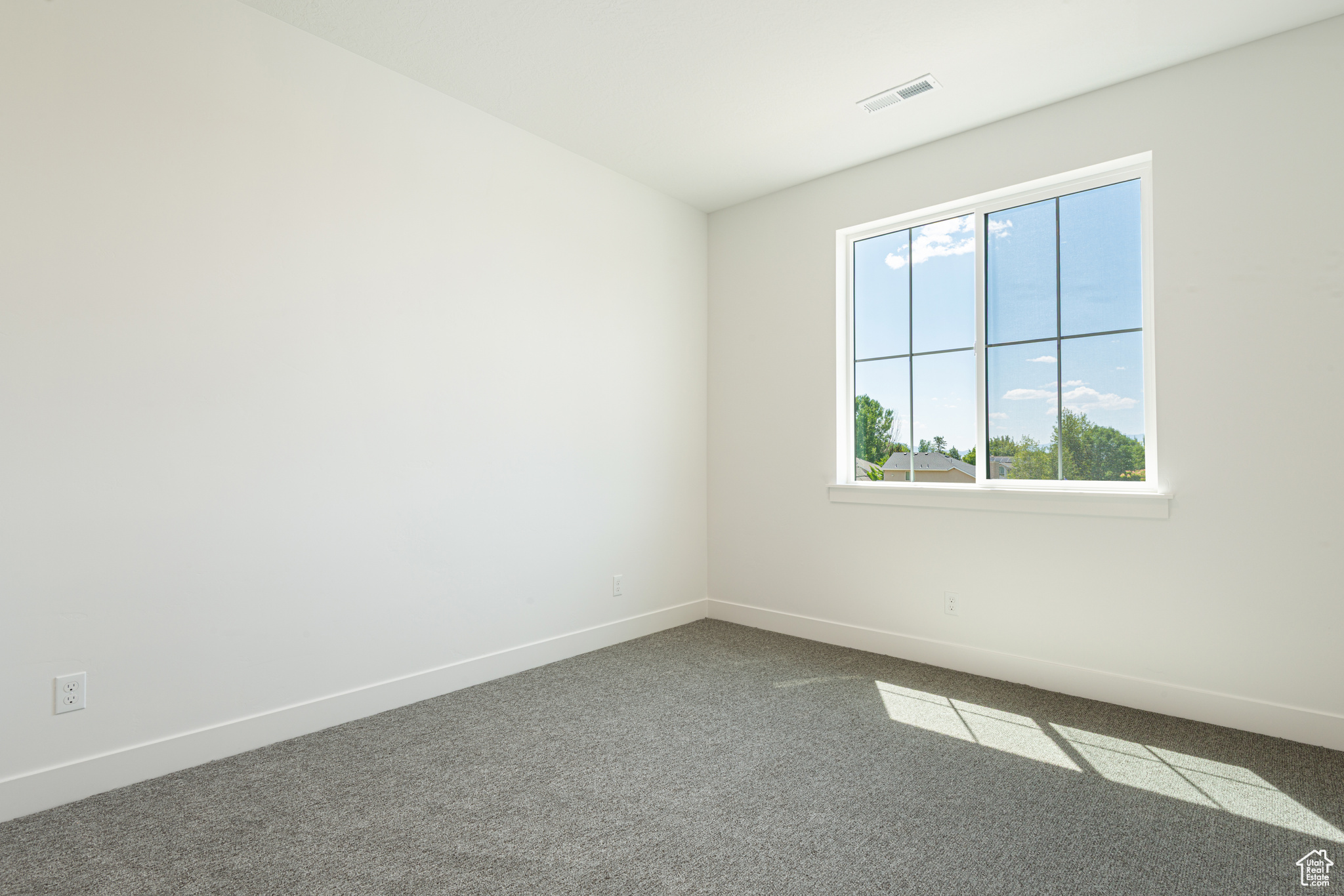 Pleasant Grove, Utah 84062, United States, 6 Bedrooms Bedrooms, ,5 BathroomsBathrooms,Residential,Active,128978