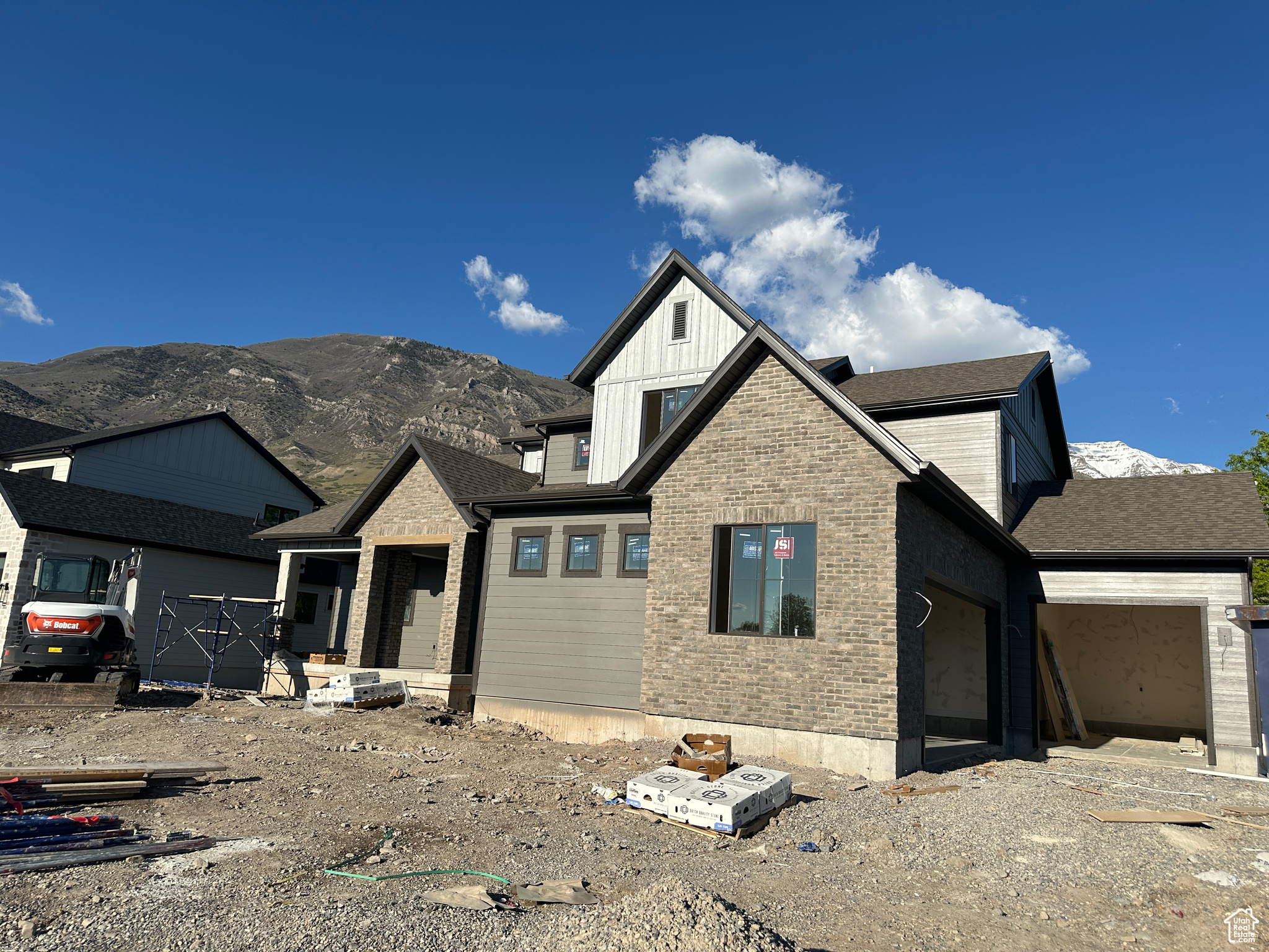 Pleasant Grove, Utah 84062, United States, 6 Bedrooms Bedrooms, ,5 BathroomsBathrooms,Residential,Active,128978