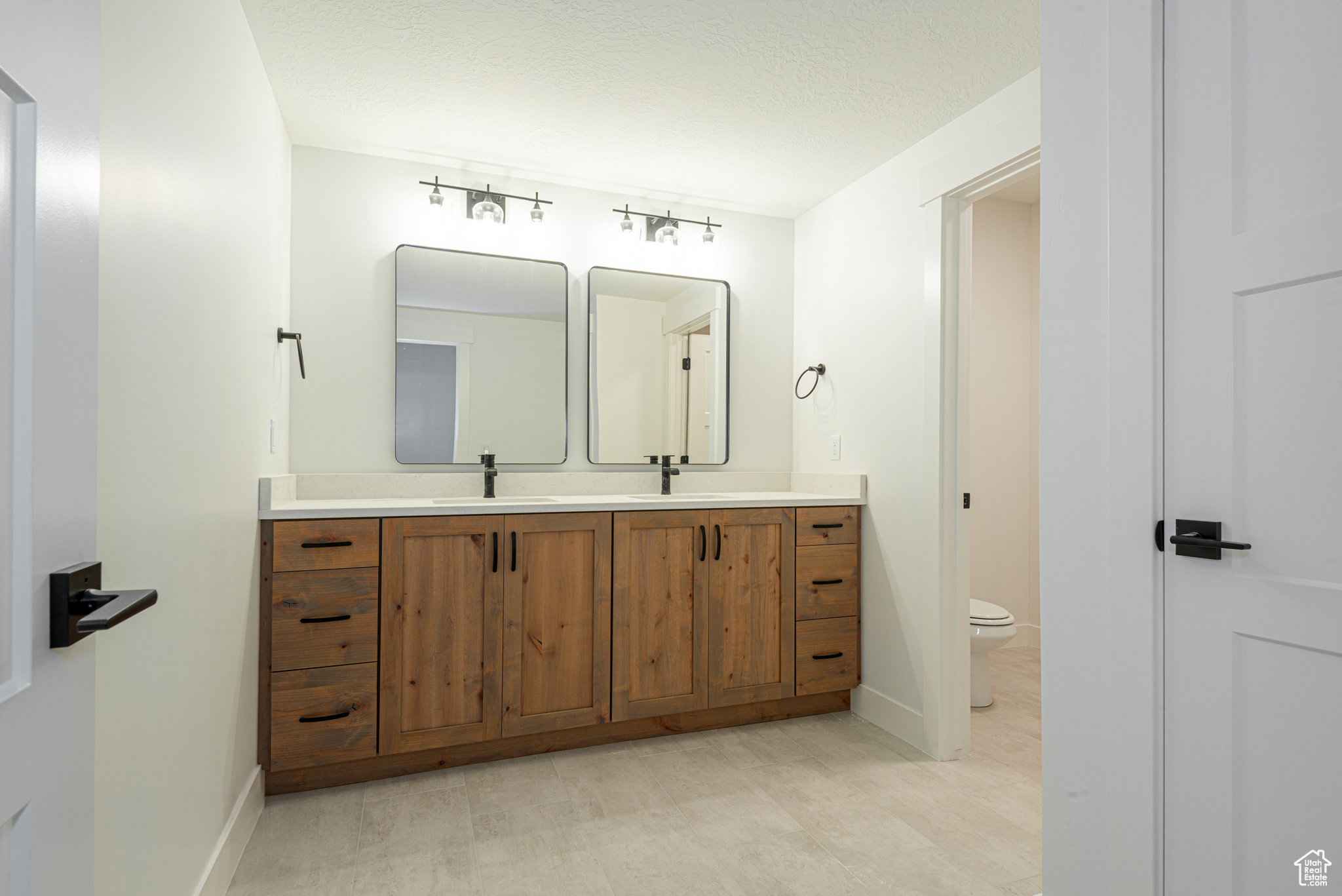 Pleasant Grove, Utah 84062, United States, 6 Bedrooms Bedrooms, ,5 BathroomsBathrooms,Residential,Active,128978