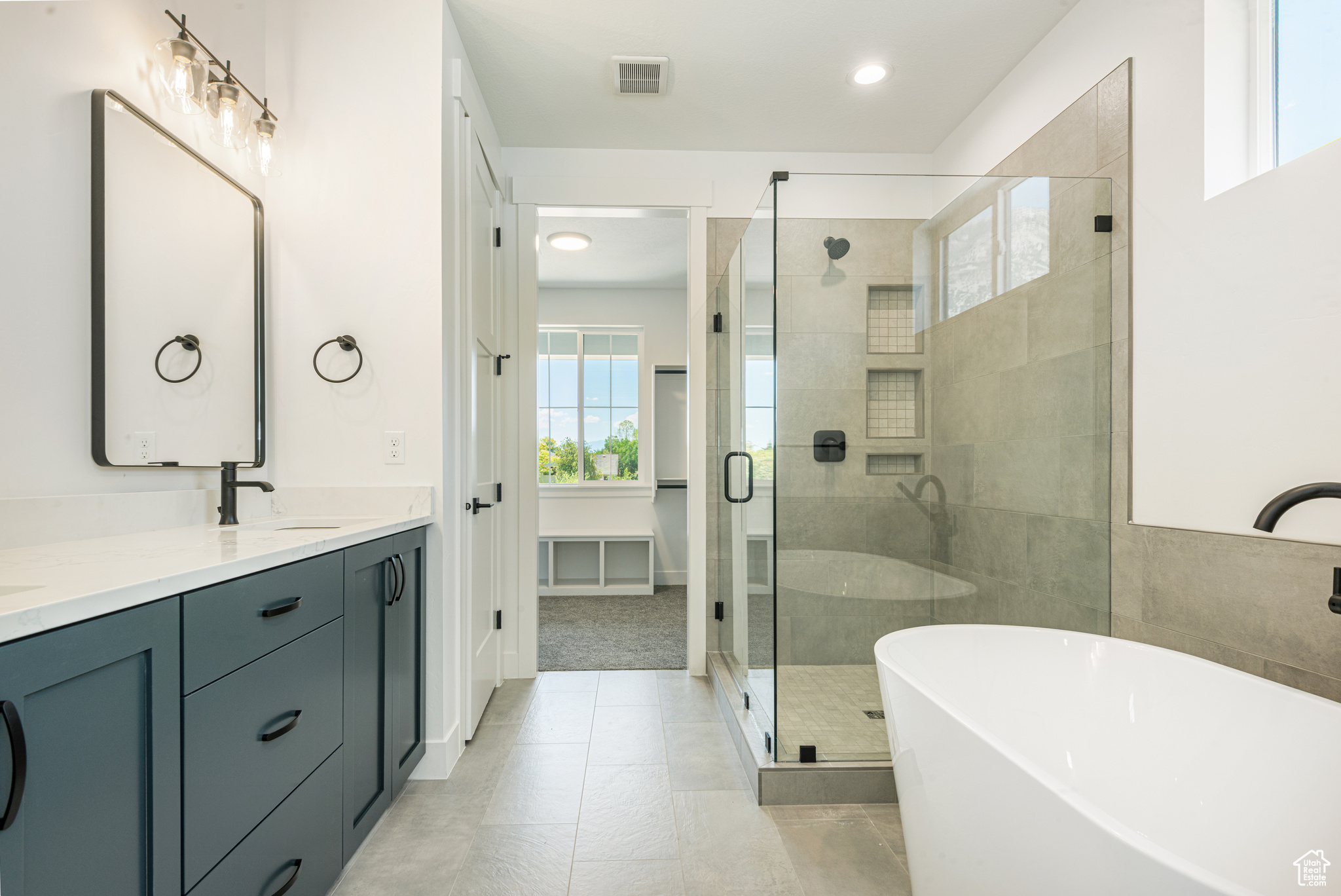 Pleasant Grove, Utah 84062, United States, 6 Bedrooms Bedrooms, ,5 BathroomsBathrooms,Residential,Active,128978