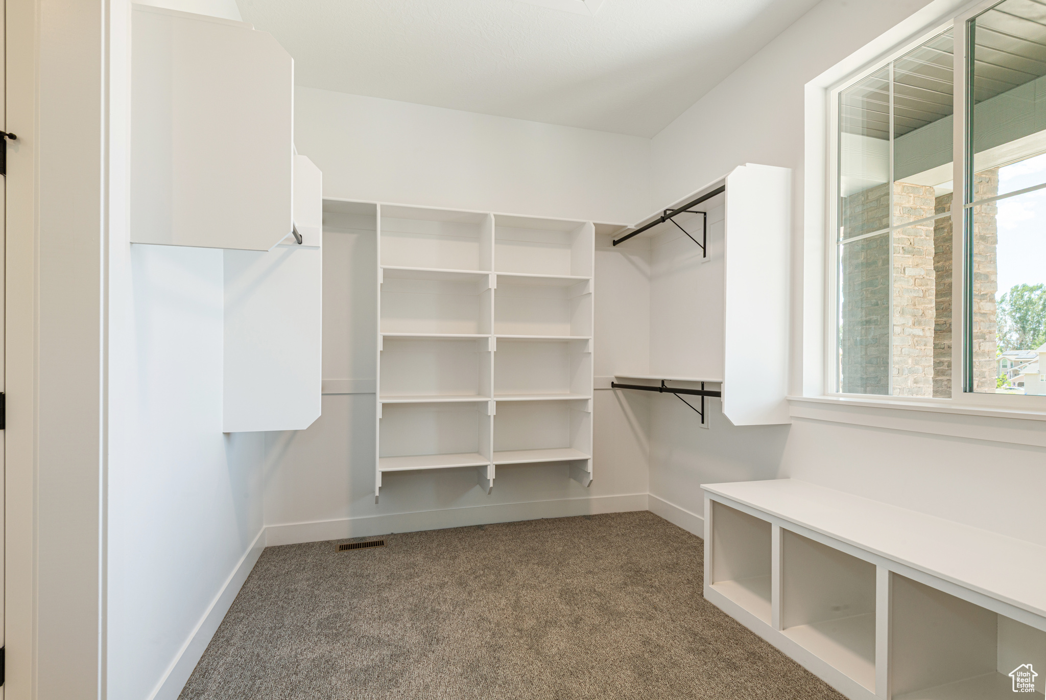 Pleasant Grove, Utah 84062, United States, 6 Bedrooms Bedrooms, ,5 BathroomsBathrooms,Residential,Active,128978