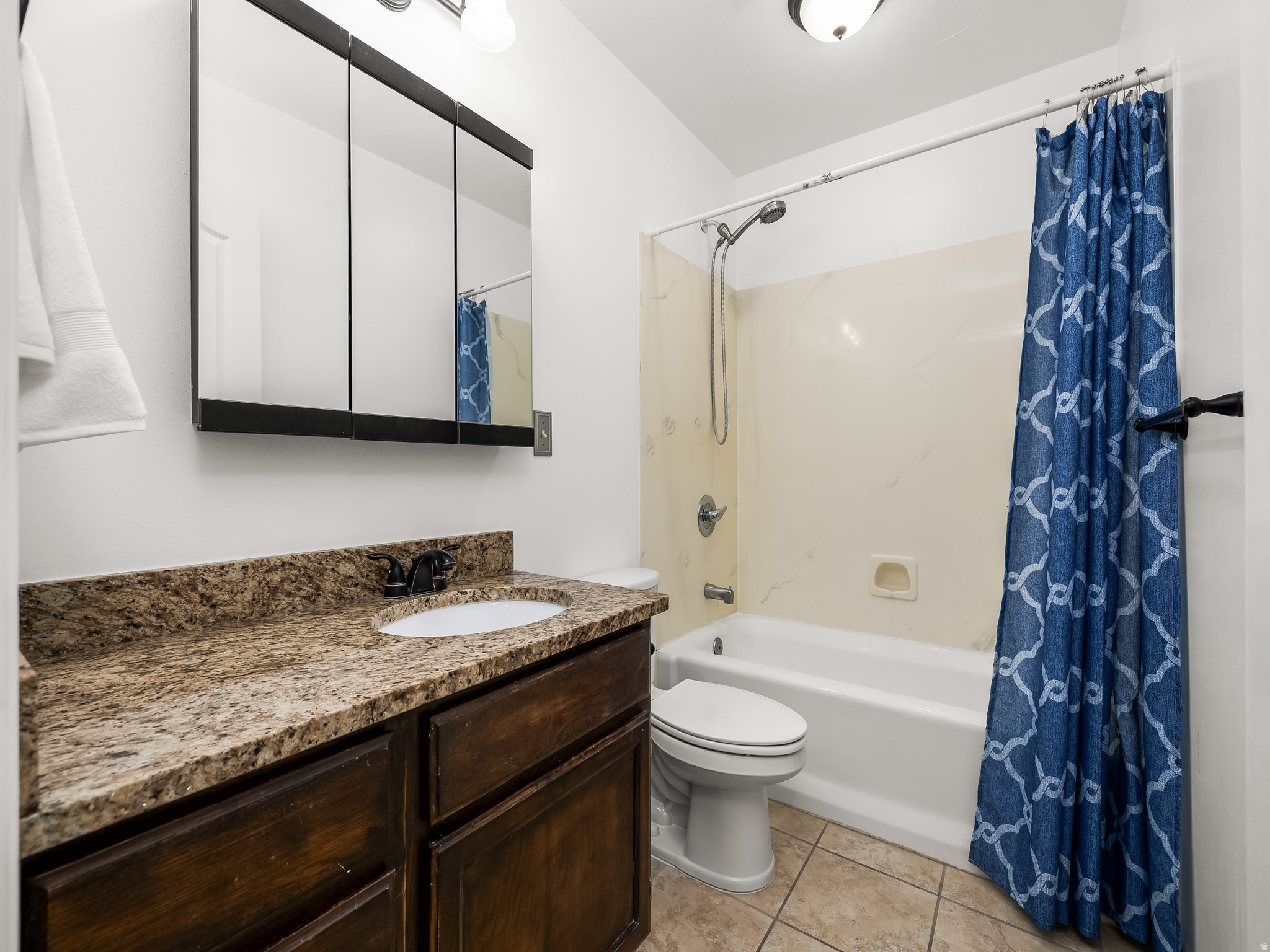 GOLDWOOD - Residential