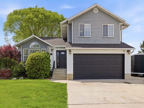 Photo of 1577 N MAIN ST, Orem, UT 84057 (MLS # 2152143)