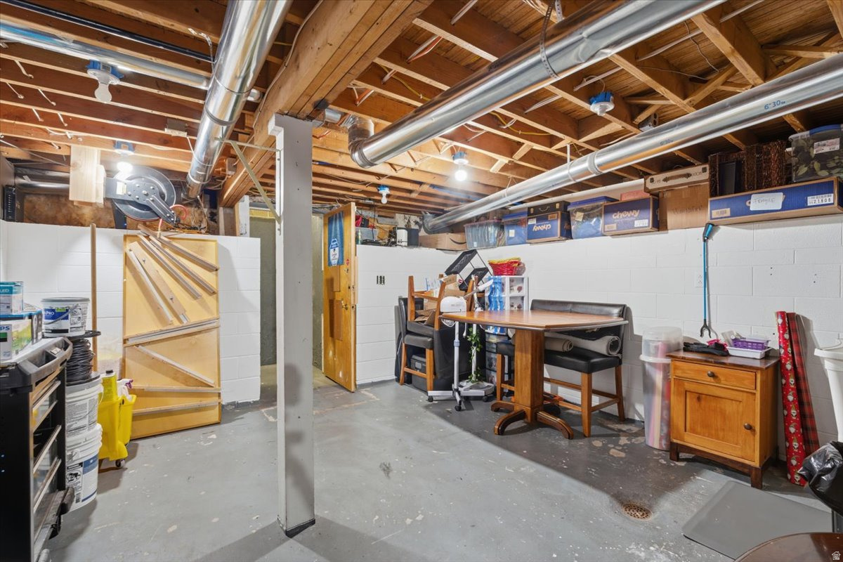 PIONEER SUB - Residential