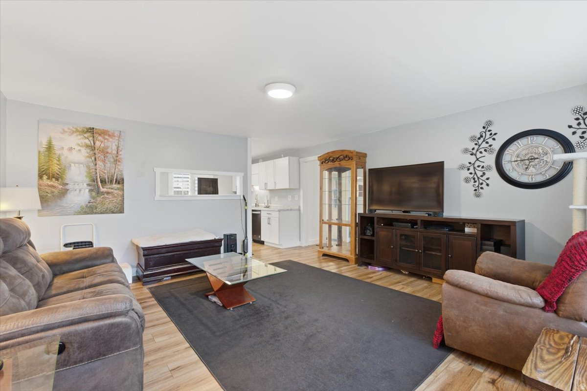 PIONEER SUB - Residential