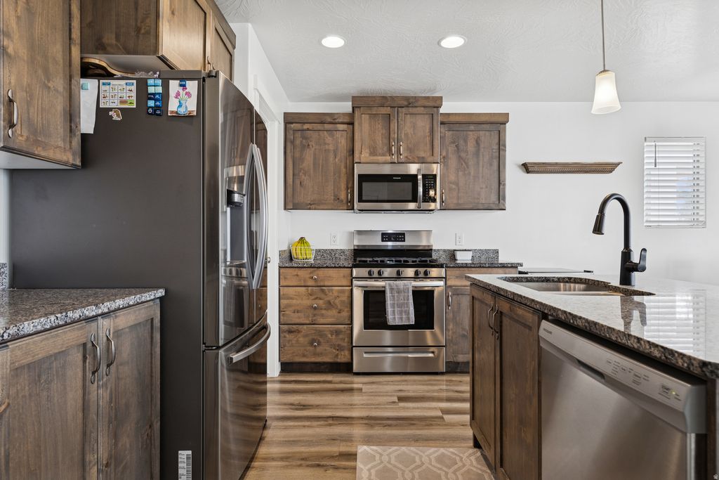 Photo of 6228 S ZELDA DR, Saint George, UT 84790 (MLS # 2141449)