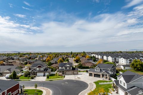 Tiny photo for 1876 S 1230 W, Syracuse, UT 84075 (MLS # 2113876)