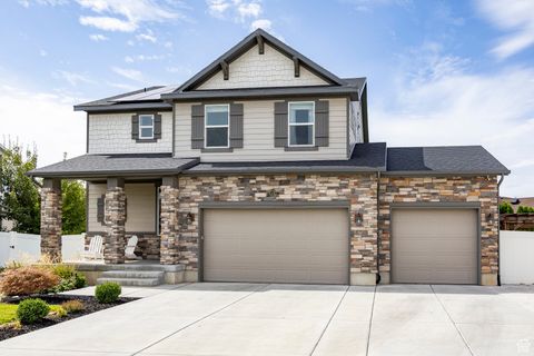 Tiny photo for 1876 S 1230 W, Syracuse, UT 84075 (MLS # 2113876)