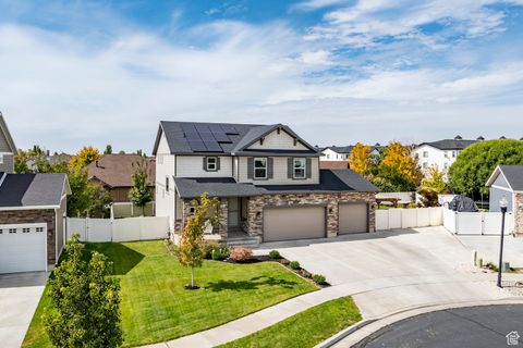 Tiny photo for 1876 S 1230 W, Syracuse, UT 84075 (MLS # 2113876)