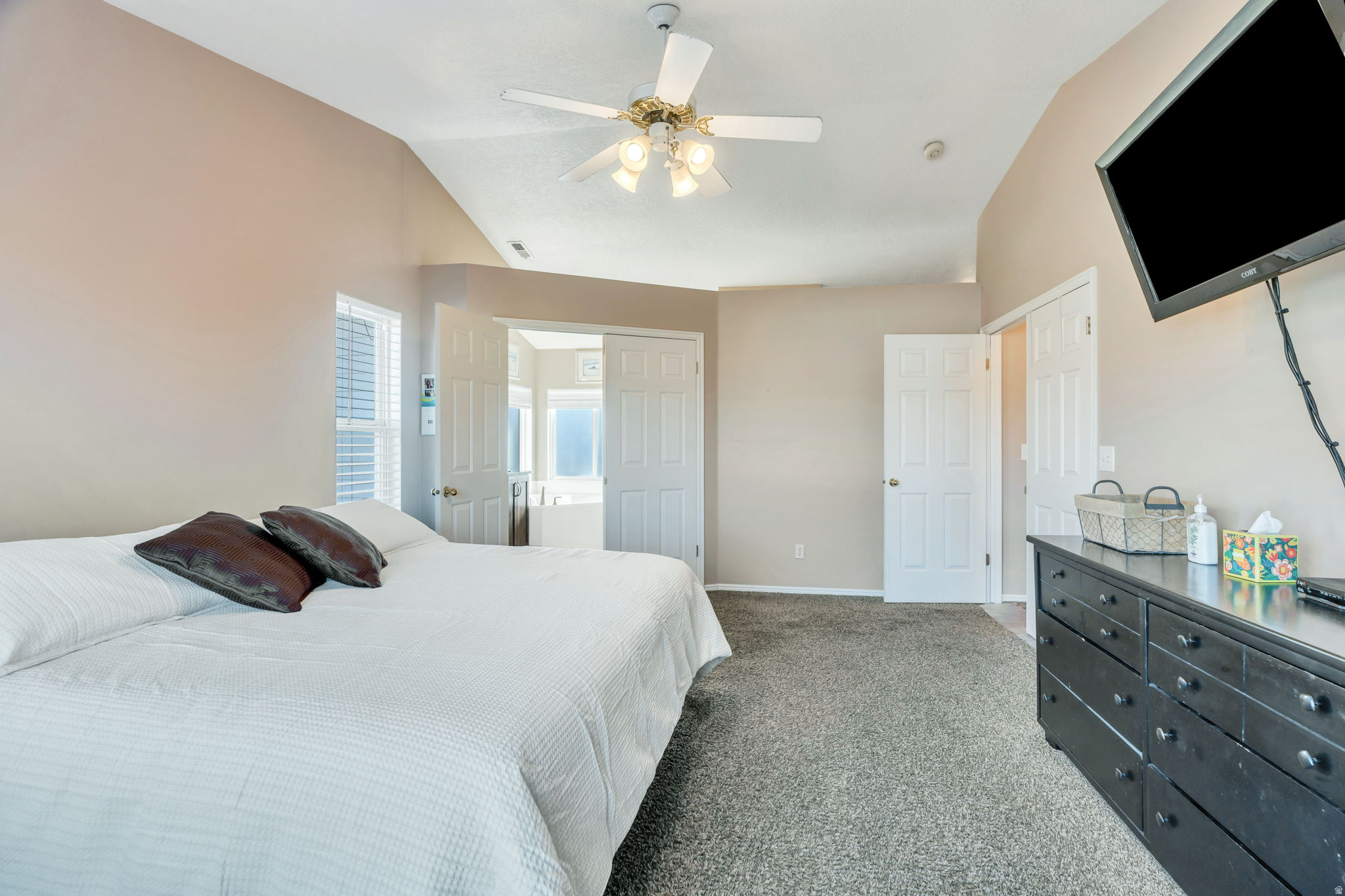 ORCHARD HILLS ACRES - Residential