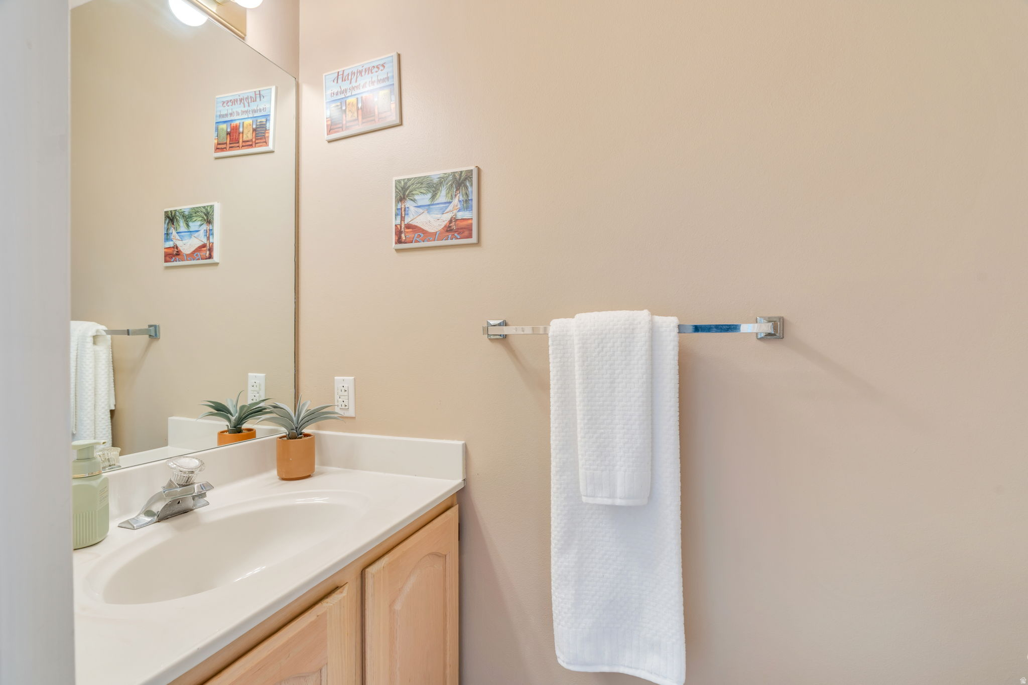 ORCHARD HILLS ACRES - Residential