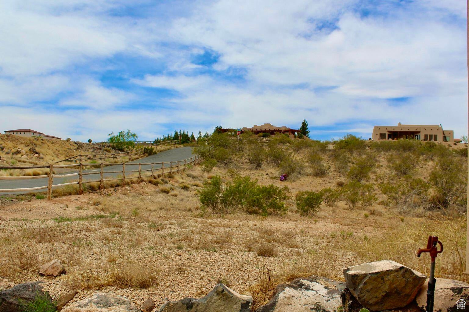 GRASSY MEADOWS SKY RANCH - Land