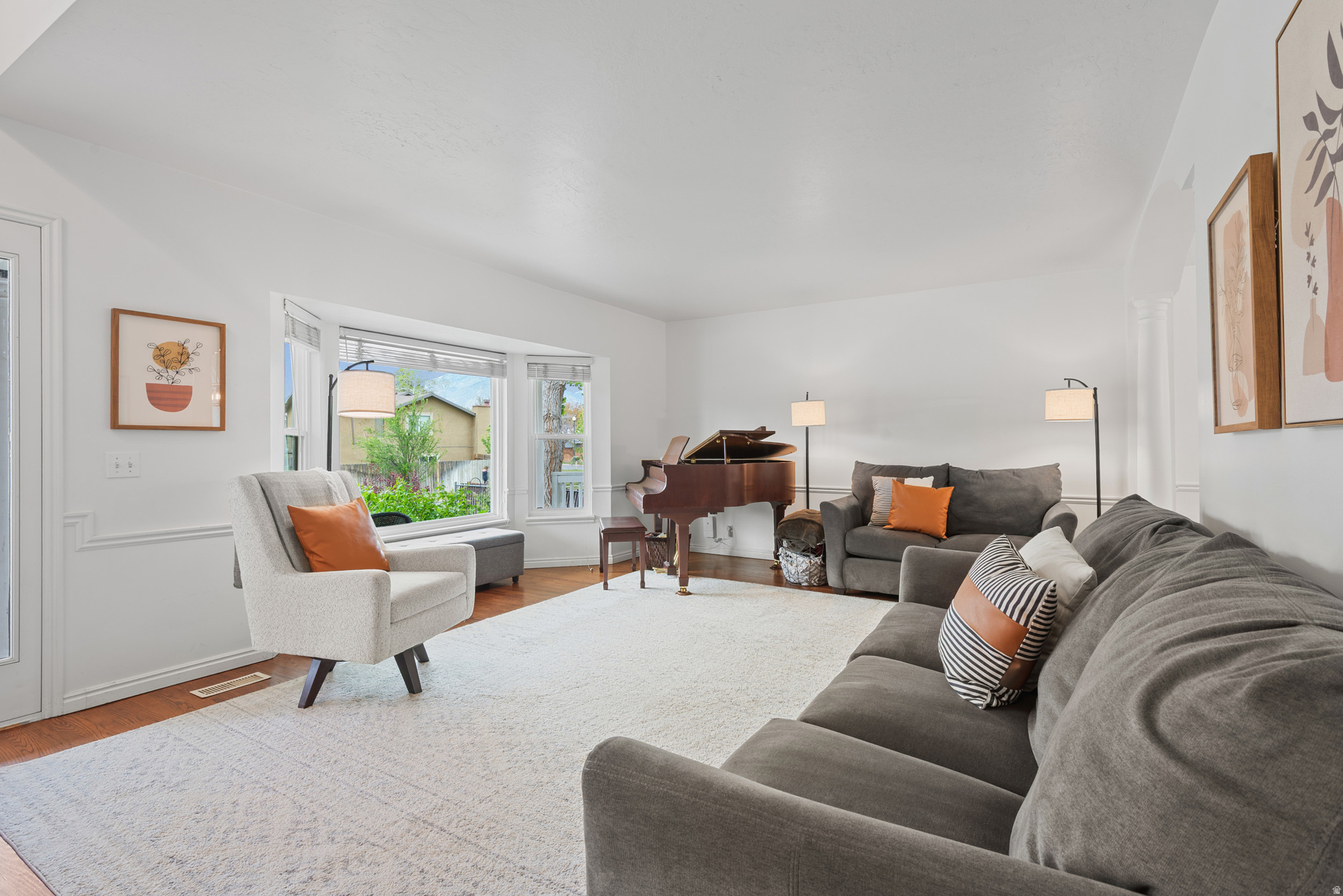 WHITE CITY - Residential