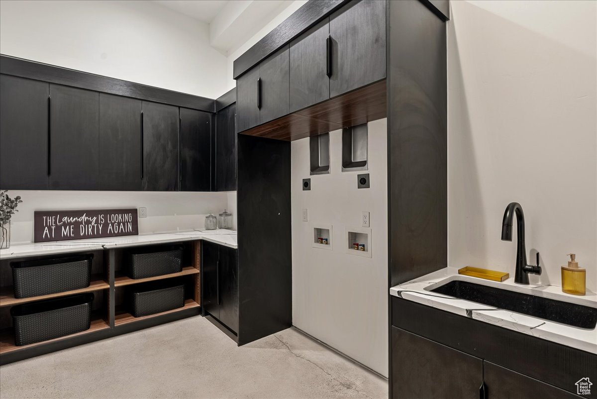 HEUGHS CANYON - Residential