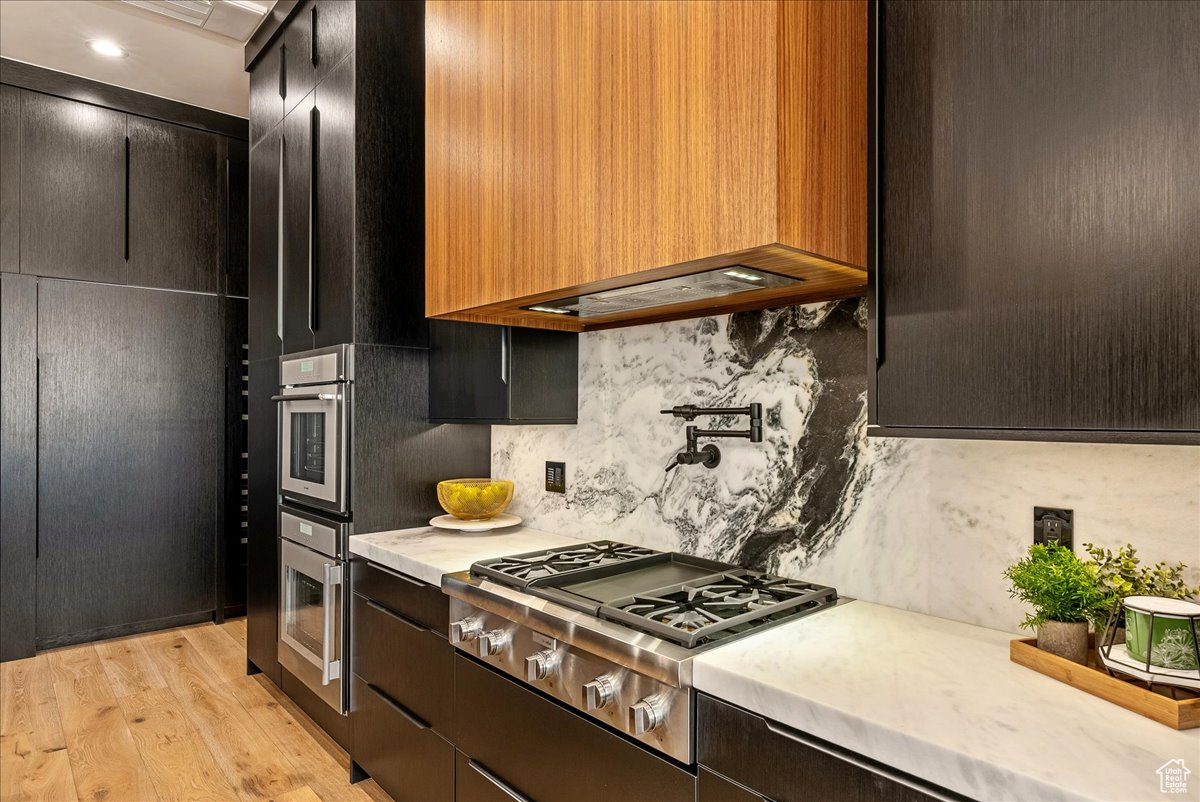 HEUGHS CANYON - Residential