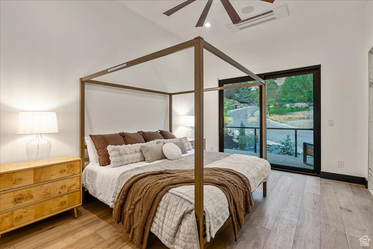 HEUGHS CANYON - Residential