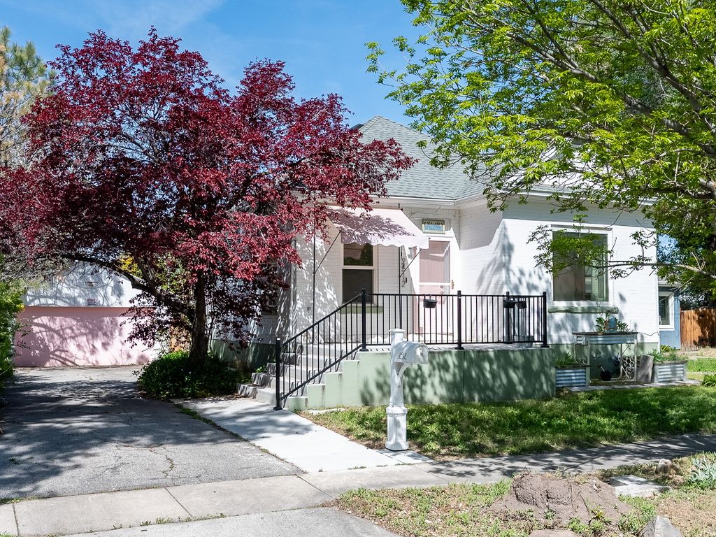 Photo of 2512 S PARK ST, Salt Lake City, UT 84106 (MLS # 2156380)