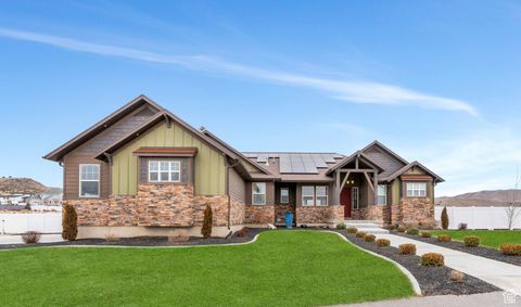 Photo of 1407 E ABIGAIL LN, Eagle Mountain, UT 84005 (MLS # 2068434)