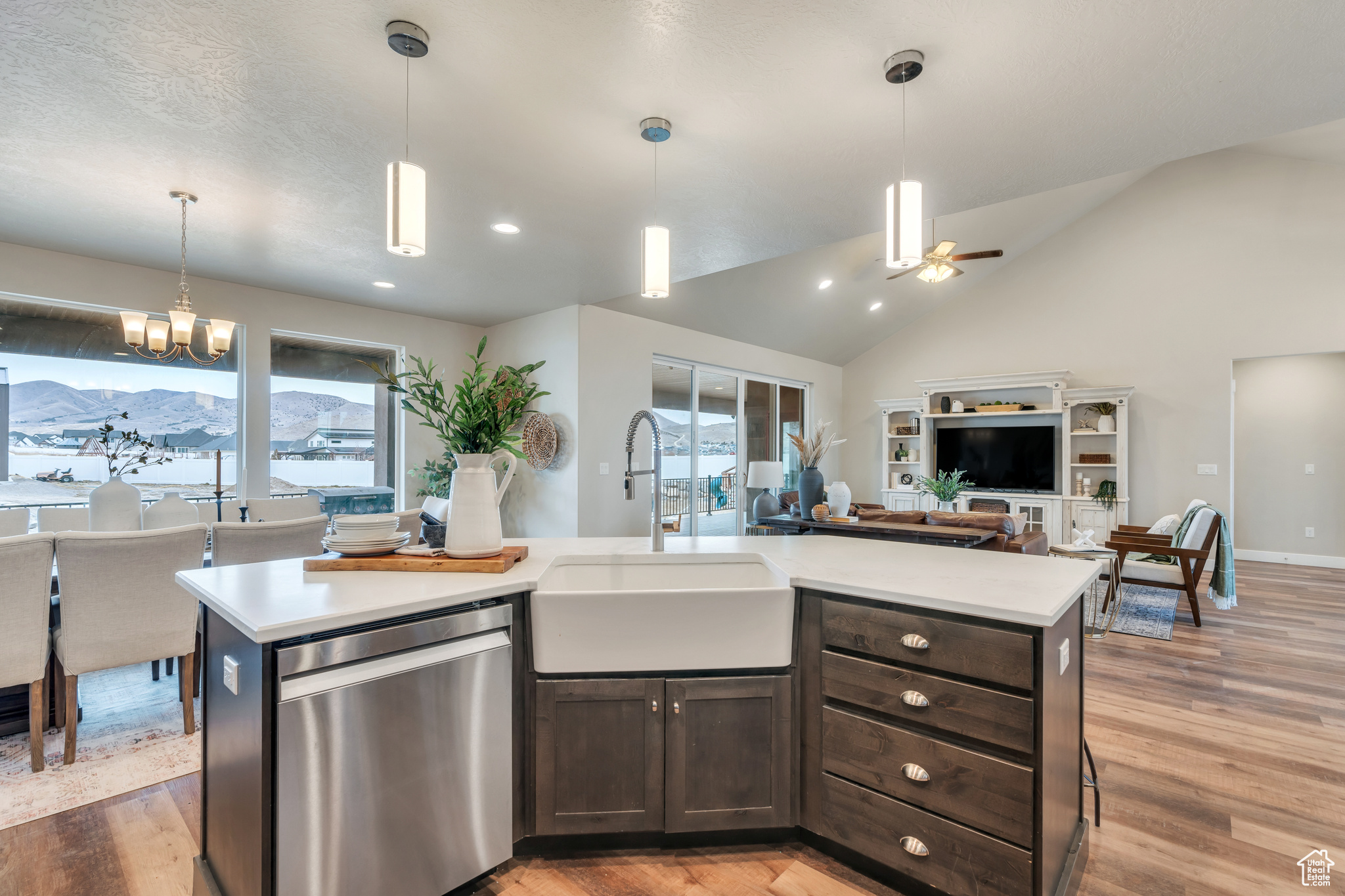 ARRIVAL - Residential