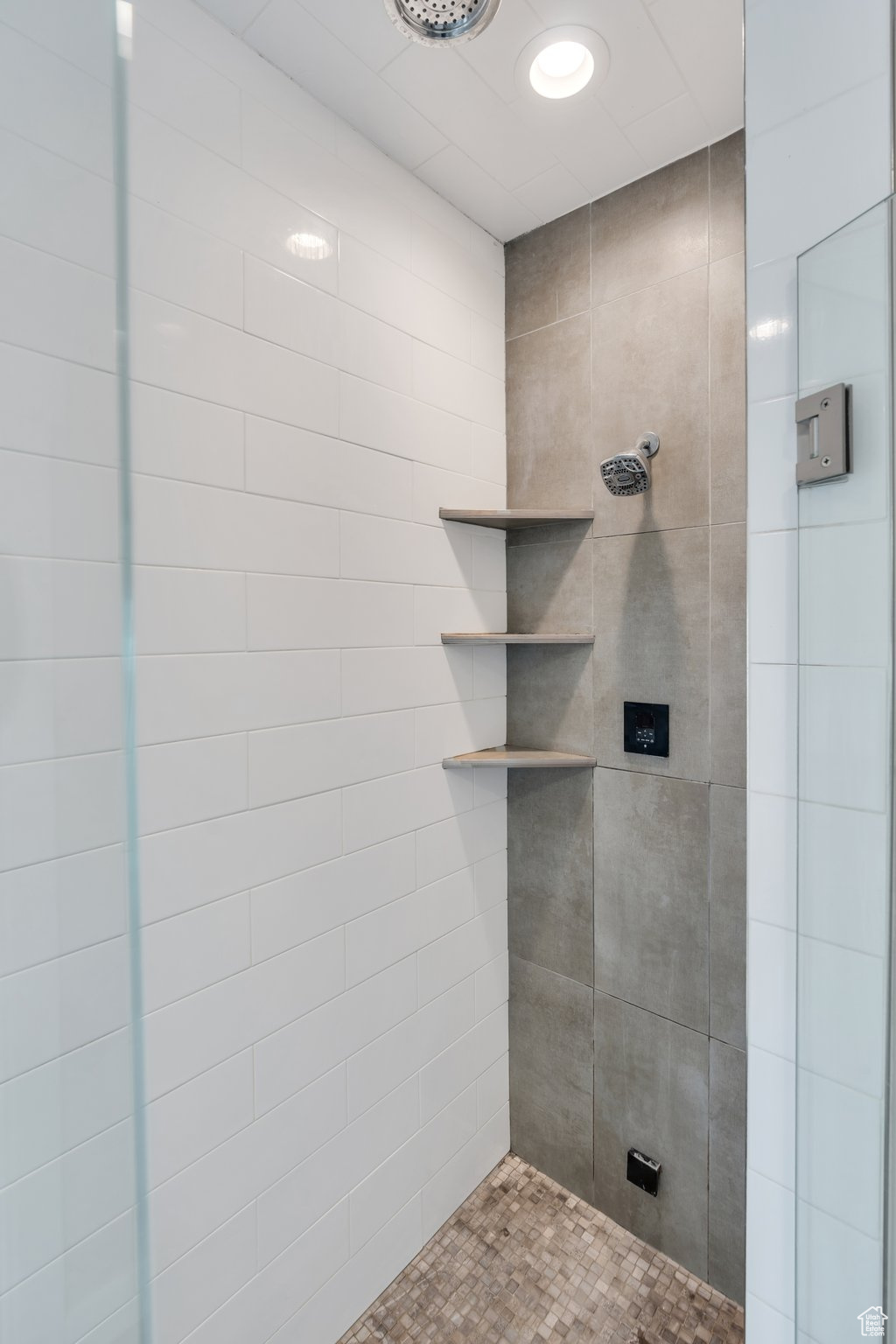 ARRIVAL - Residential