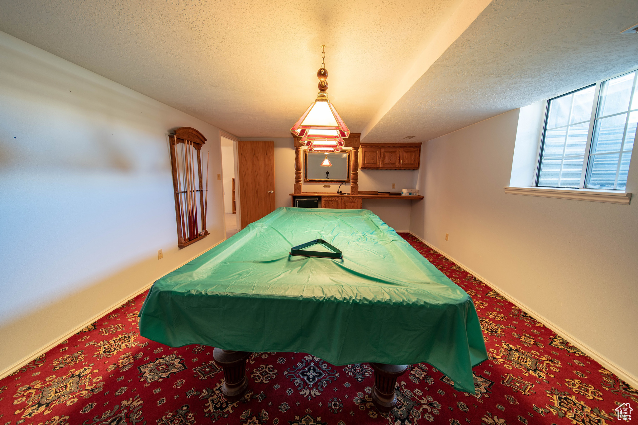 HILLCREST - Residential