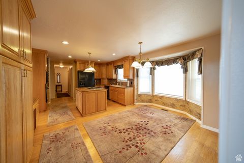 Tiny photo for 1416 W VALLEY VIEW DR, Wellington, UT 84542 (MLS # 2092050)