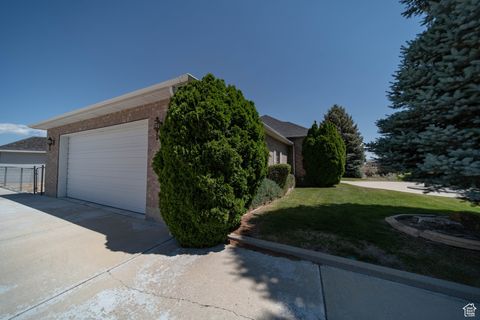 Tiny photo for 1416 W VALLEY VIEW DR, Wellington, UT 84542 (MLS # 2092050)