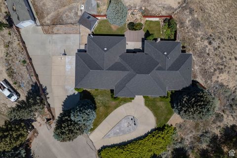 Tiny photo for 1416 W VALLEY VIEW DR, Wellington, UT 84542 (MLS # 2092050)