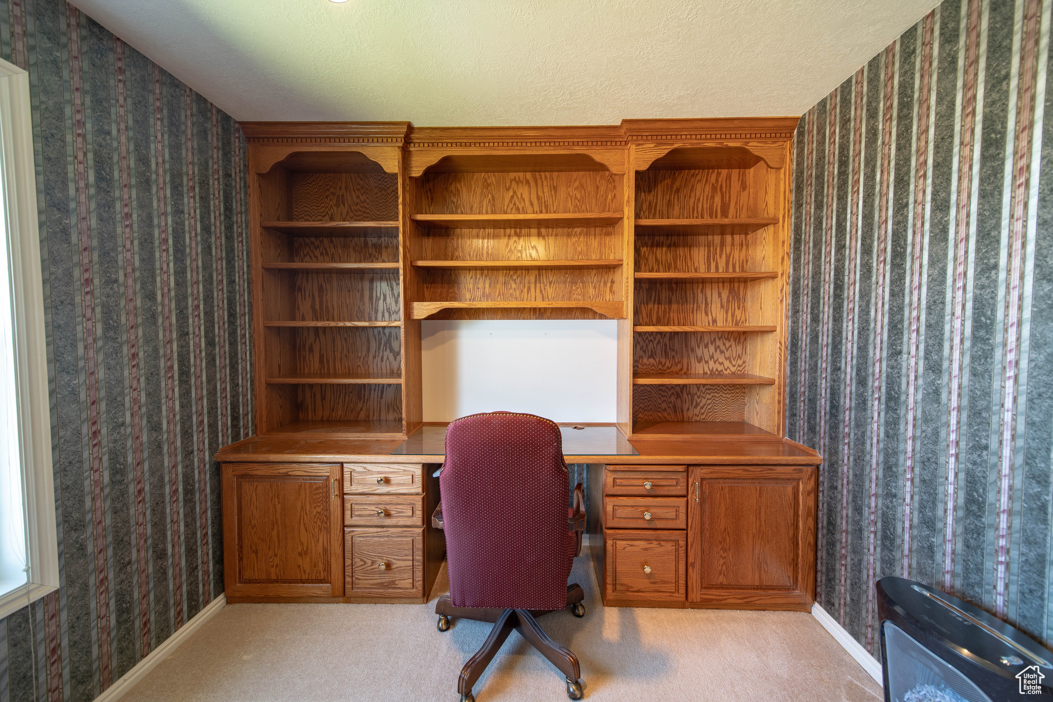 HILLCREST - Residential