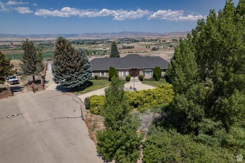 Tiny photo for 1416 W VALLEY VIEW DR, Wellington, UT 84542 (MLS # 2092050)
