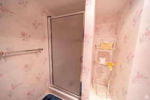 Tiny photo for 1416 W VALLEY VIEW DR, Wellington, UT 84542 (MLS # 2092050)