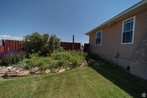Tiny photo for 1416 W VALLEY VIEW DR, Wellington, UT 84542 (MLS # 2092050)