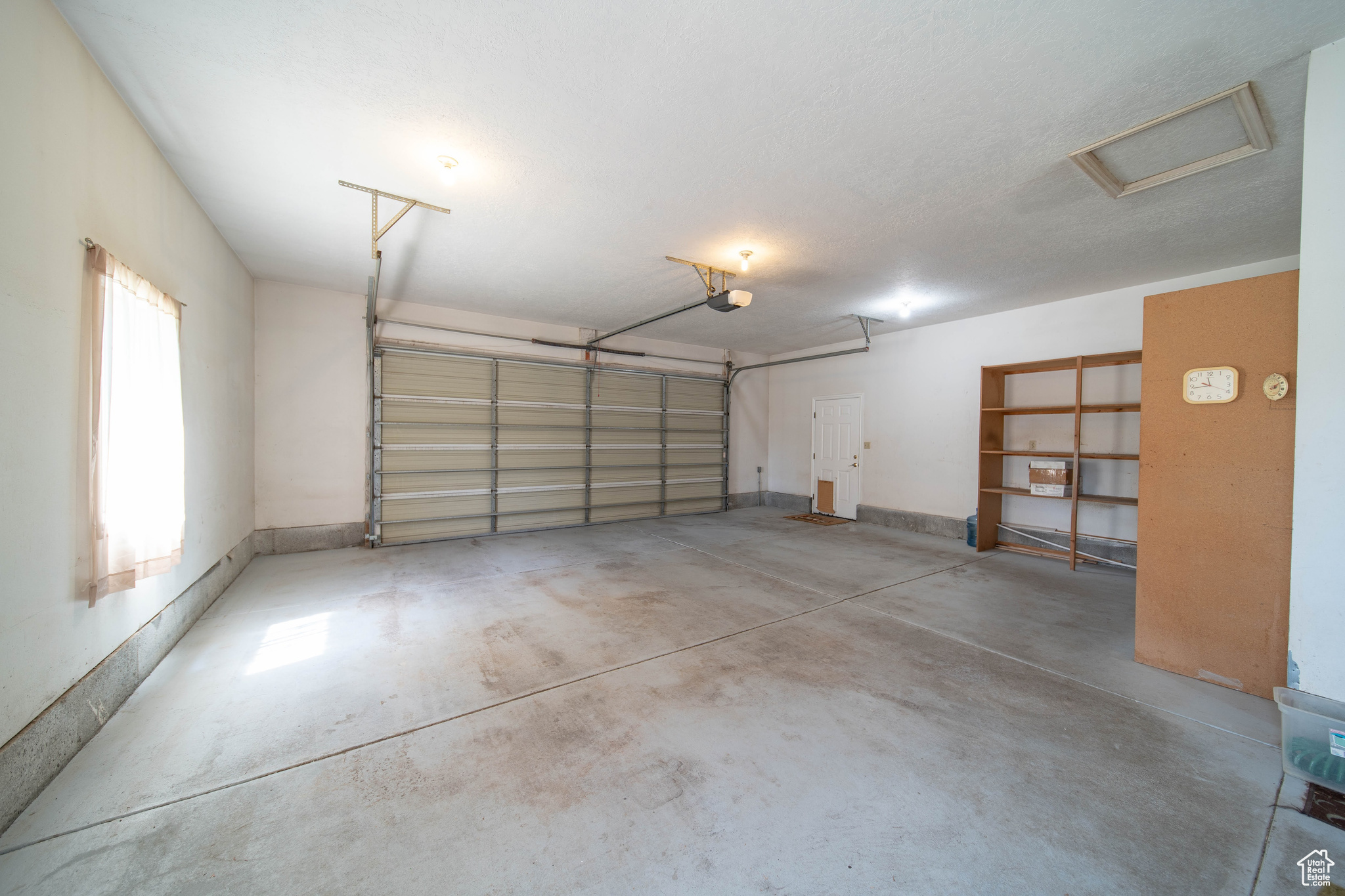 HILLCREST - Residential