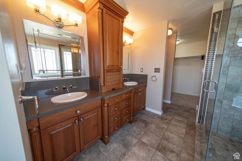 Tiny photo for 1416 W VALLEY VIEW DR, Wellington, UT 84542 (MLS # 2092050)