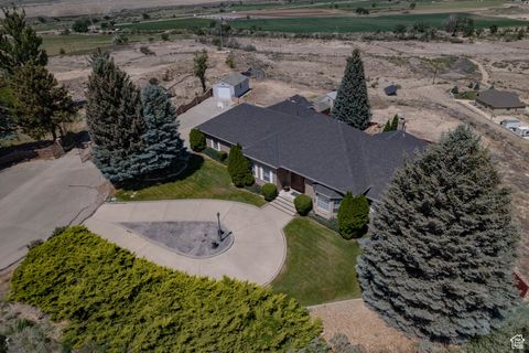 Tiny photo for 1416 W VALLEY VIEW DR, Wellington, UT 84542 (MLS # 2092050)