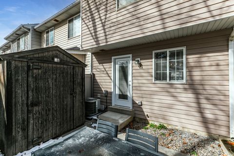 Tiny photo for 414 N 580 W, American Fork, UT 84003 (MLS # 2138849)