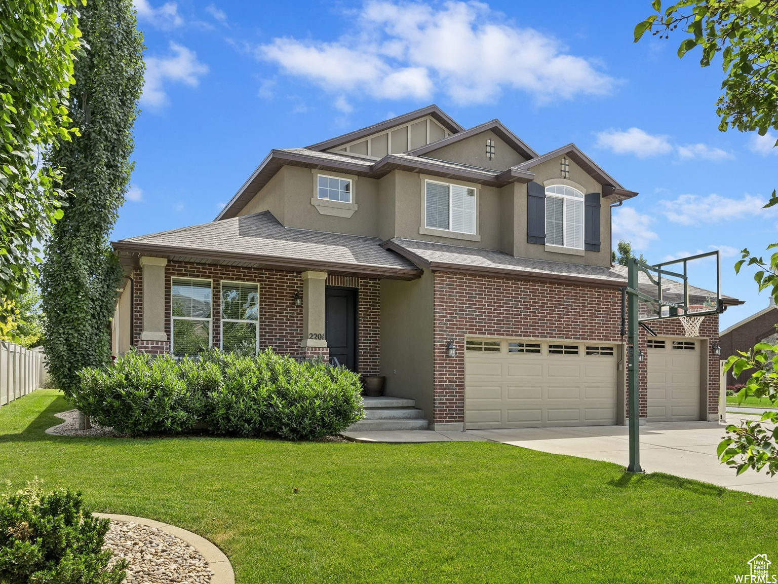 2201 W Pheasant Pl, Farmington, Utah image 1