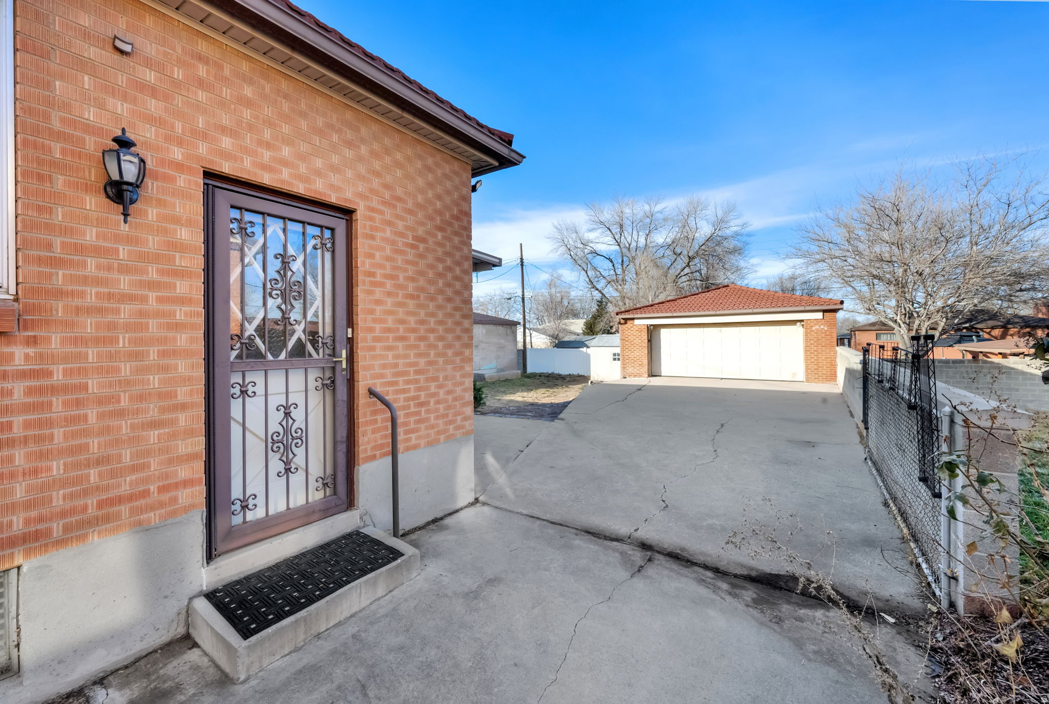 PLEASANT GRE - Residential