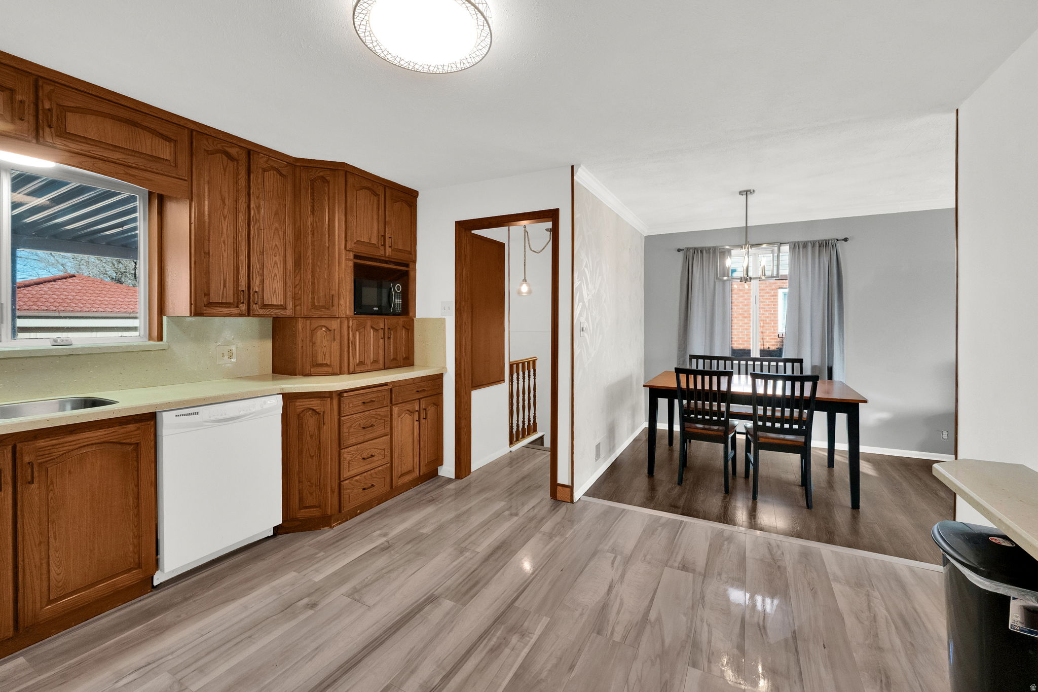 PLEASANT GRE - Residential