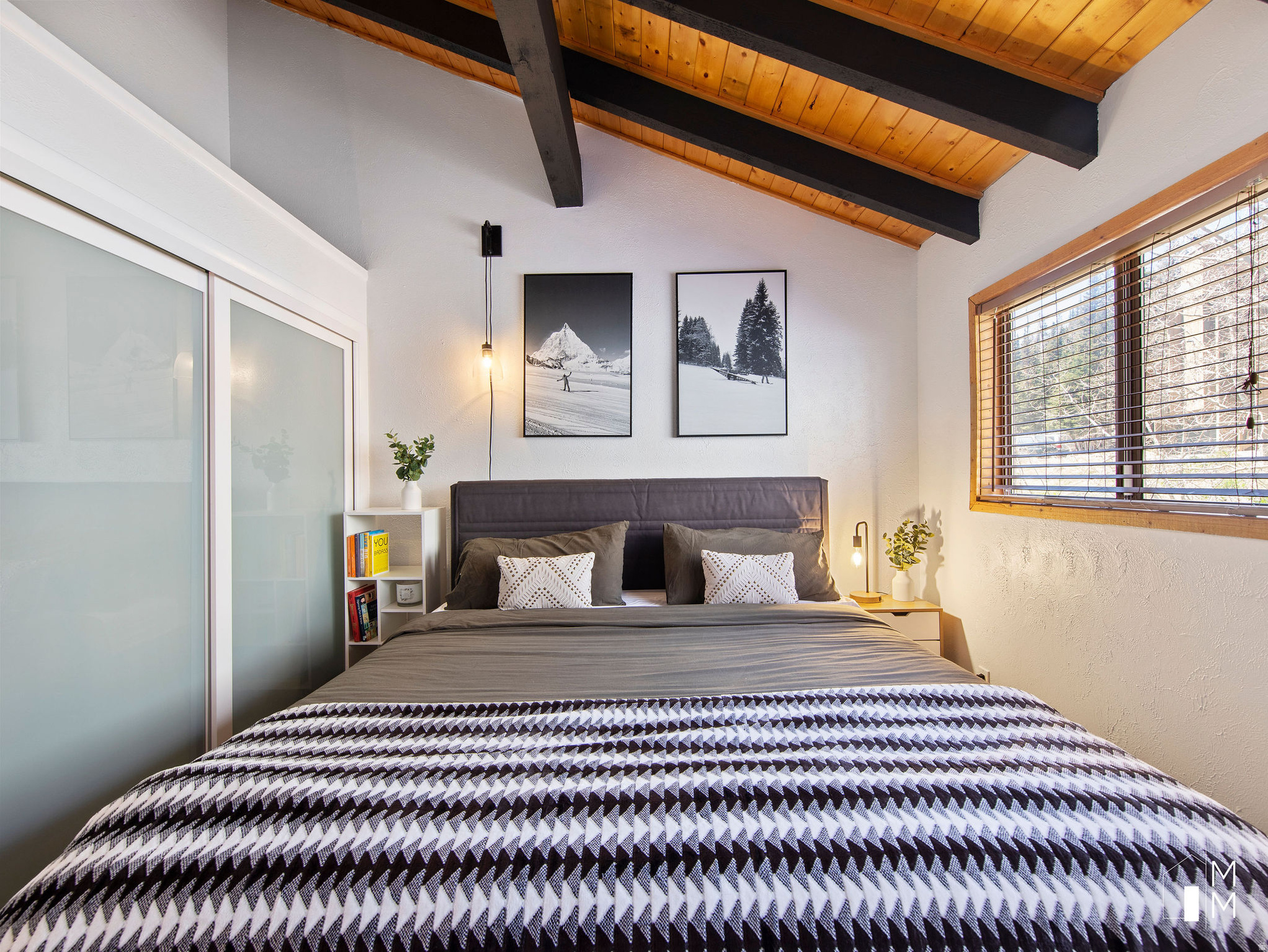 CHALET VILLAGE - Residential