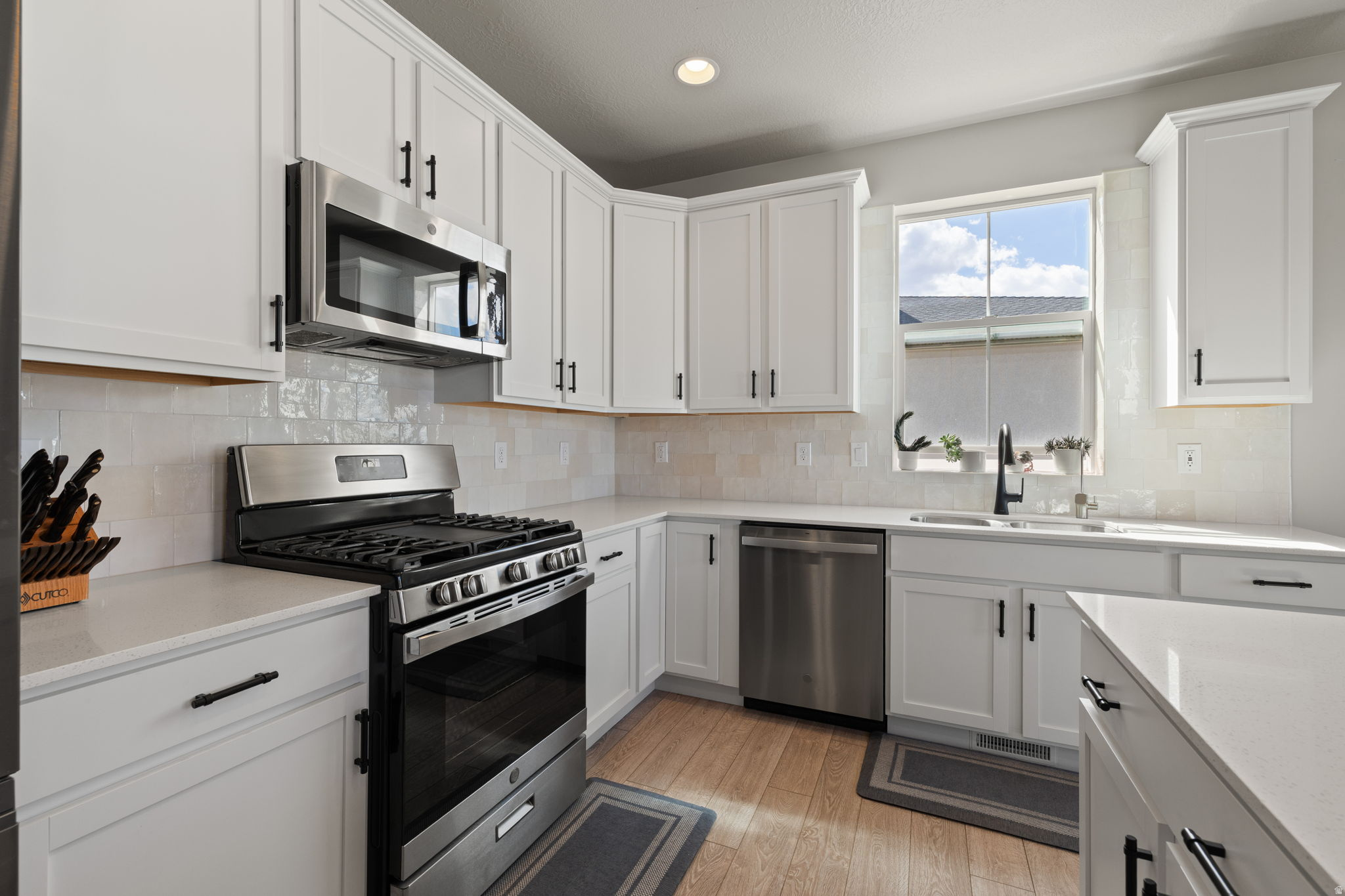 HOLBROOK FARMS - Residential