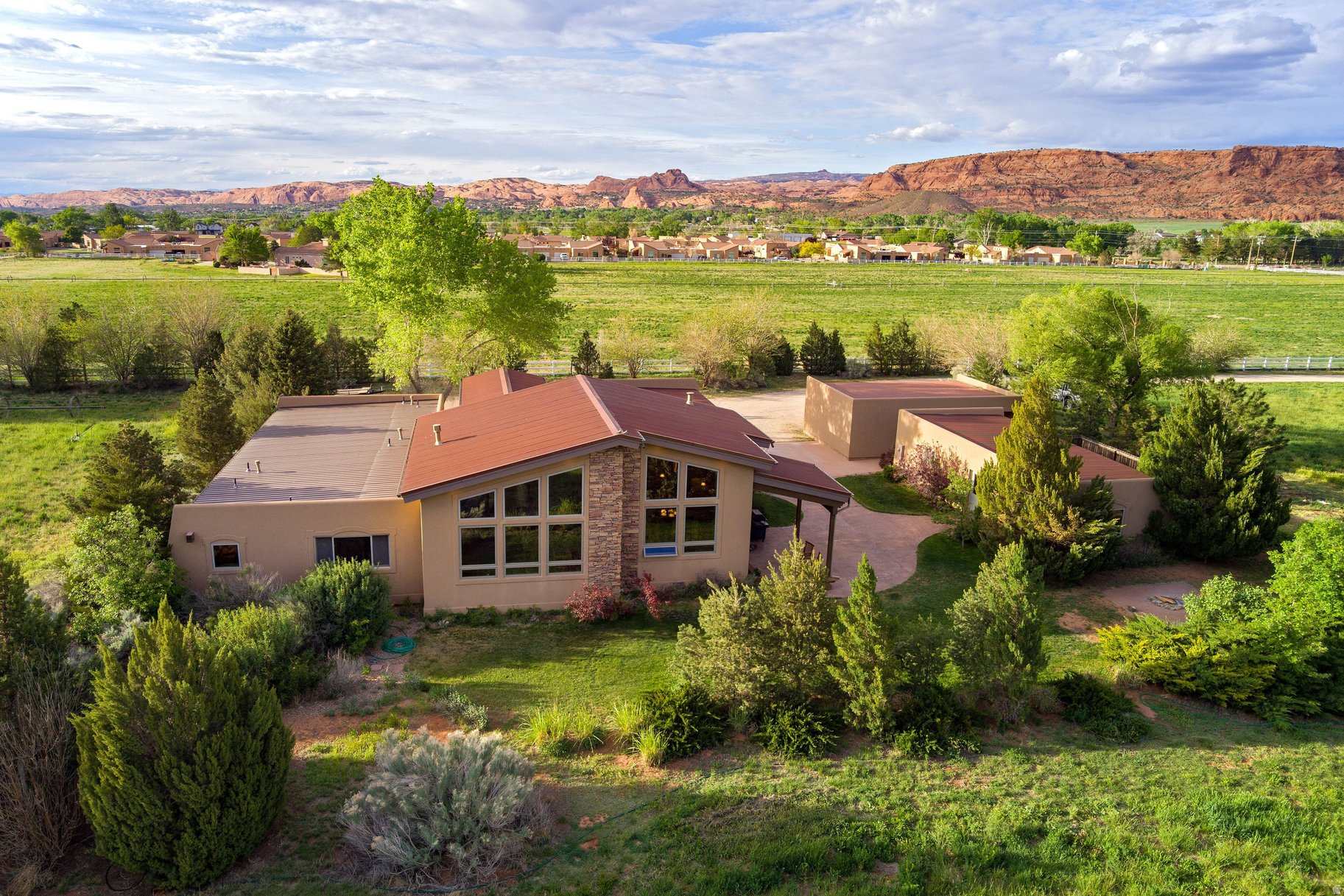 EAGLES LANDING - Residential