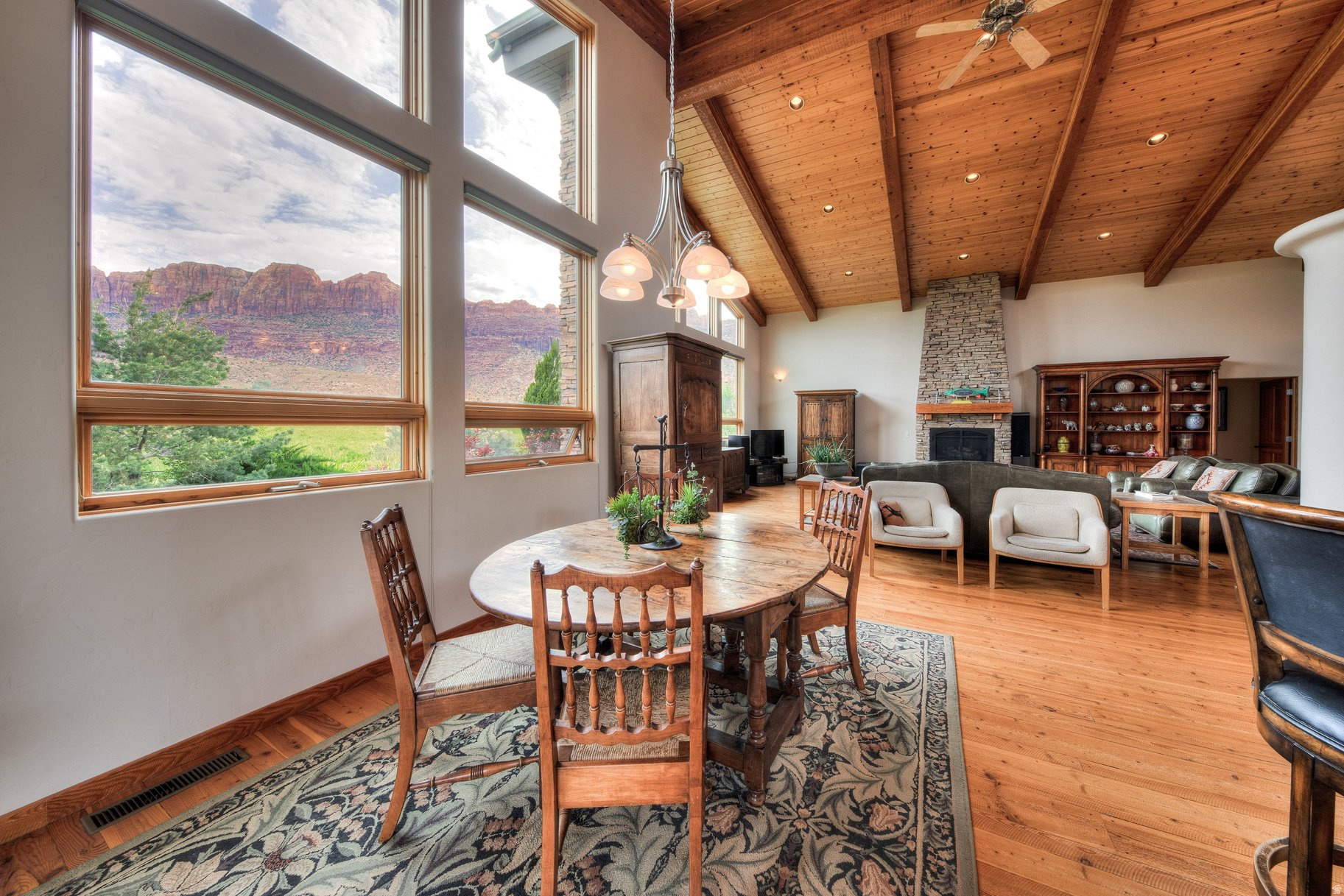 EAGLES LANDING - Residential